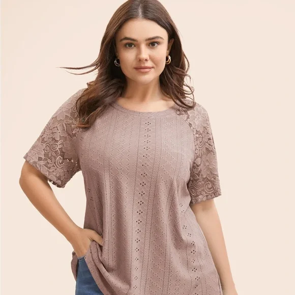 BloomChic Dusty Pink Women's Short Sleeve Lace Top Size 26 New - Picture 2 of 7